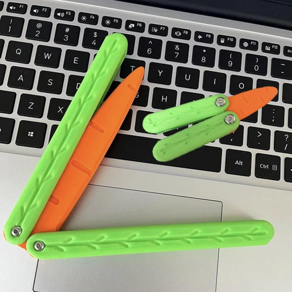 3D Gravity Knife Carrot Butterfly Knife Fidget Toy Noctilucent - PANSEKtoy