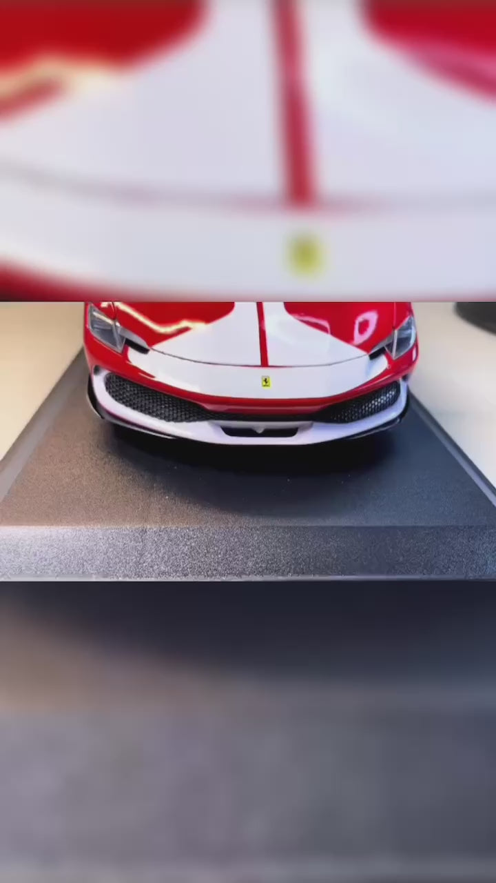 Druckgussmodell Ferrari 296GTB im Maßstab 1:18. Echte Autorisierung 